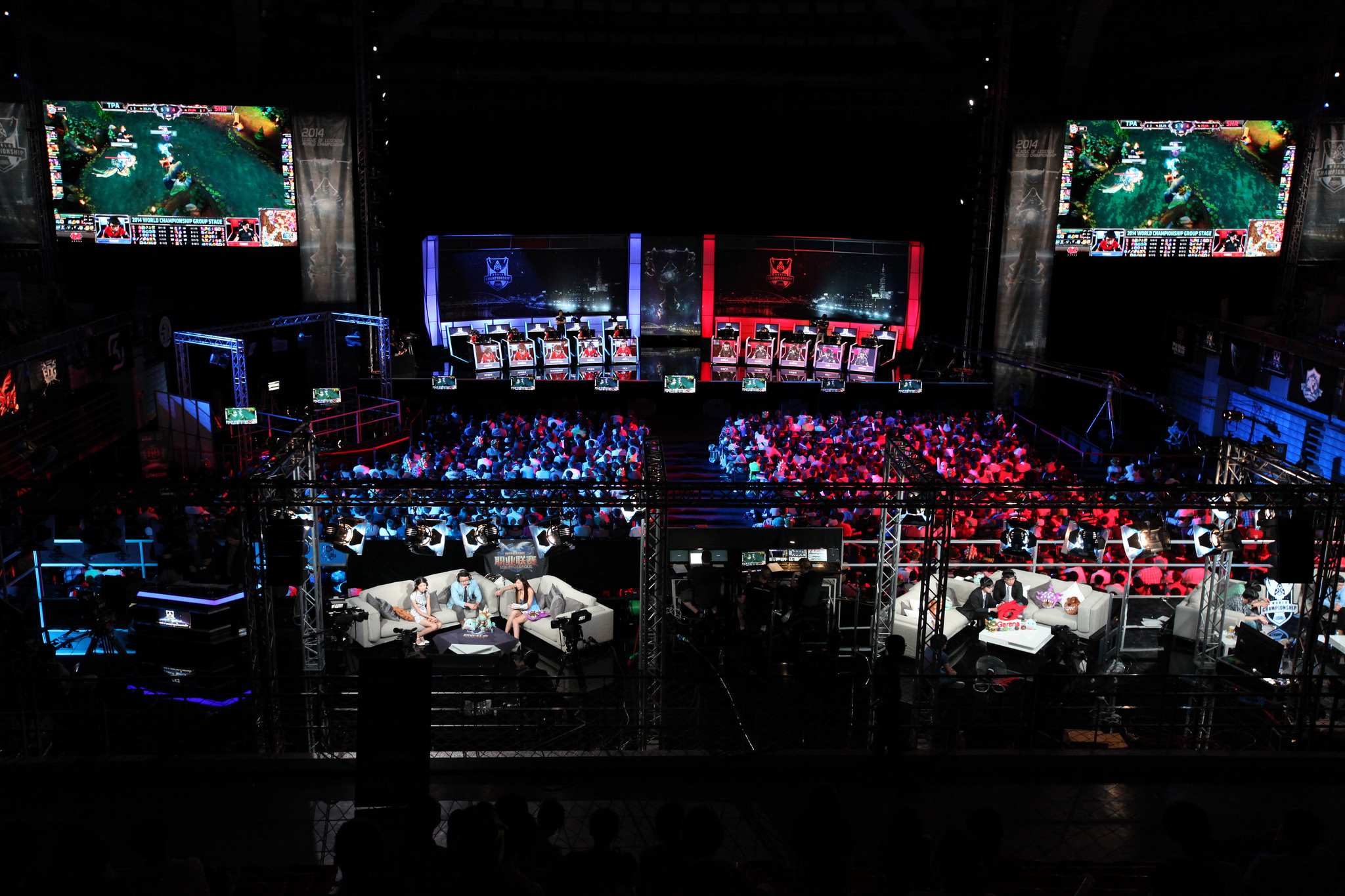 LCK赛区Faker沉迷斗魂引热议，涅槃杯加入英雄联盟国际赛程